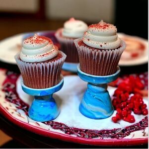 HANDCRAFTED Porcelain Cupcake/Mini Treat Pedestal Stands (Set of 2)
